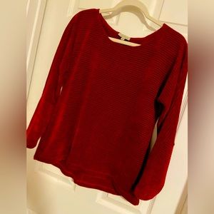Red velvety top. 3/4 sleeves- Size XL